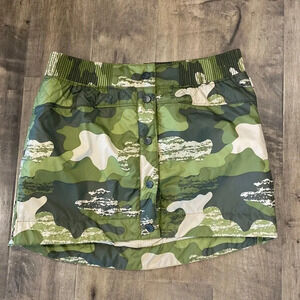 STIO Skycrest Camo Puffy mini skirt. Medium